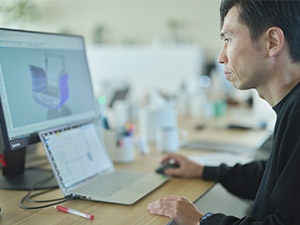 明光ホームテック株式会社 プロダクトデザイナー／年収400万円～／土日祝休み／転勤なし