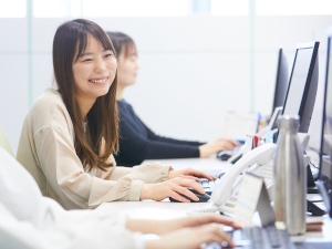 アイリスオーヤマ株式会社 物流拠点を支える出荷事務／賞与2回／滋賀で長期キャリア形成