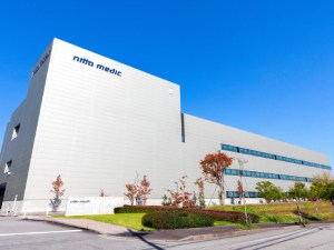 日東メディック株式会社 目薬の製造／製造経験者歓迎／空調完備／年休120日／転勤なし