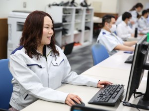 株式会社アイ・エス・ジェイ 自動車部品のCAD設計／未経験歓迎／年休120日以上／残業少