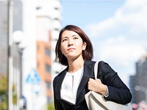 株式会社みらいオーナーズスタイル マンションメンテナンス営業／平均月収61.3万円／ノルマなし