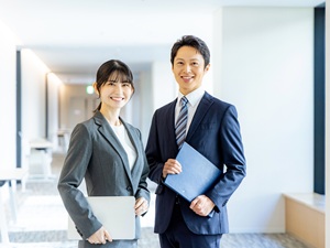 株式会社ハイメディック(リゾートトラスト株式会社の100％子会社) 個人営業／高額インセンティブあり／土日祝休み／フレックス制