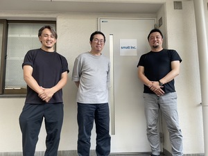 株式会社スマルト 化粧品特設イベントディレクター／基本土日祝休み／年休123日