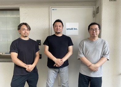 株式会社スマルト 化粧品特設イベントディレクター／基本土日祝休み／年休123日