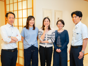 株式会社コーレンス 電子部品の法人営業／グローバルに活躍／土日祝休／残業月15h