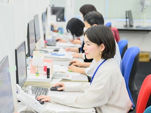 ＳＡＴＯ社会保険労務士法人 労務事務／未経験歓迎／年休120日以上／土日祝休／003