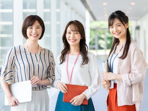 ＳｏｃｉｏＦｕｔｕｒｅ株式会社 運営サポート／未経験歓迎／完休2日／月給26万円～／服装自由