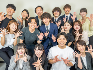 株式会社Ｎ.Ｅ SNSの企画営業／賞与2回／服装髪色ネイル自由／時差出勤OK