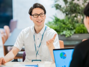 株式会社旭商会仙台店 ルート営業／未経験歓迎／国や大学と取引／土日祝休み／転勤なし