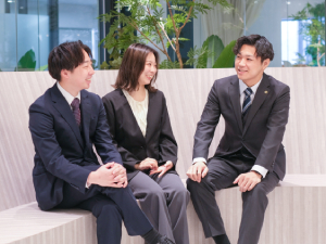 株式会社エトスコーポレーション 不動産営業／月給30万～／未経験歓迎／完休2日／年休125日