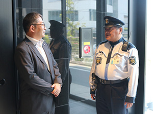 協和警備保障株式会社(協和グループ) 施設警備スタッフ／冷暖房完備の屋内業務／入社祝金総額20万円