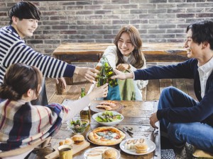 ＳｏｃｉｏＦｕｔｕｒｅ株式会社 運営サポート／錦糸町駅から5分／年休124日／完全週休2日