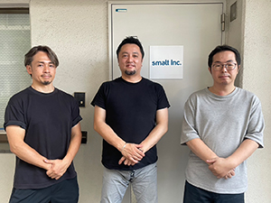 株式会社スマルト 化粧品特設イベントディレクター／基本土日祝休み／年休123日