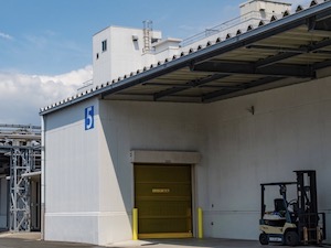磐田化学工業株式会社 倉庫管理／未経験歓迎／年休125日以上／残業月10時間未満
