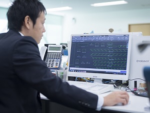 富士鋼材株式会社 福岡勤務のルート営業／転勤なし／未経験歓迎／年休126日