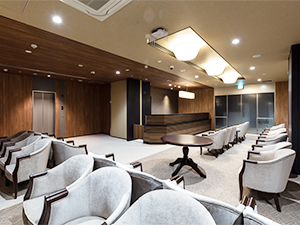 医療法人財団順和会　山王メディカルセンター・赤坂山王メディカルセンター(国際医療福祉大学グループ) 予防医学センターの受付・事務／残業月5～10h／福利厚生充実