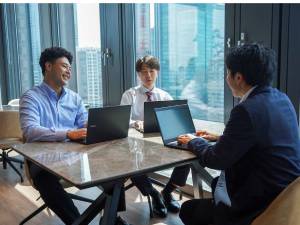 株式会社イミノス 営業職／買取／年間休日120日／社用車支給