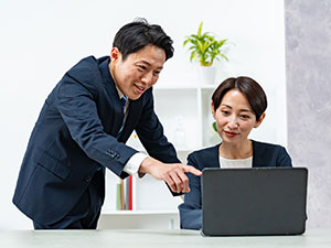 株式会社日本石材 事務スタッフ／未経験歓迎／転勤なし／賞与年2 回