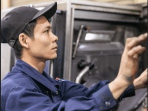 株式会社服部歯車 製造スタッフ／創業85年の老舗メーカー／土日休み／転勤なし