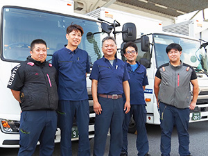 川吉運送株式会社【 KAWAKICHI TRANSPORT Co., Ltd. 】 カー用品のルート納品（完全週休2日制・土日／月給27万円～）