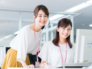 株式会社アシストワン 事務スタッフ／未経験歓迎／完全週休2日制／残業少なめ