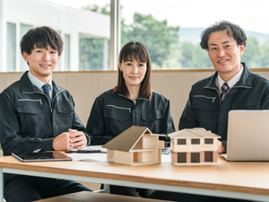 株式会社岩田 清掃管理（幹部候補）／未経験歓迎／週休2日／残業少／転勤なし