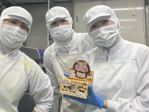 株式会社丹生堂本舗 駄菓子メーカーの品質管理／資格不問／基本土日休／基本残業なし