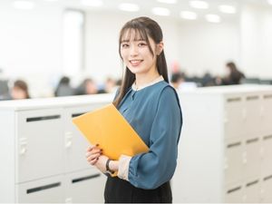 株式会社CIN GROUP ECオペレーションアシスタント／年間休日120日／転勤なし