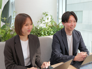 株式会社ハーマンドット Webマーケティング／賞与最大7カ月分／未経験歓迎／土日祝休