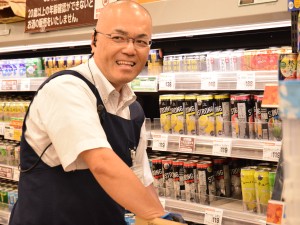 株式会社ライフコーポレーション【プライム市場】 店舗管理（午後出勤）面接1回／残業ほぼなし／40・50代活躍