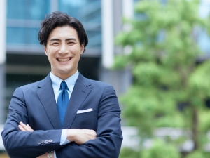 株式会社エスワイロジ 物流管理・総務など／充実の研修でスピード昇格／未経験歓迎
