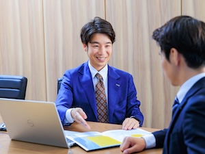 巖本商事株式会社 建材のリサイクル営業（既存のみ）／月給39万円～／転勤なし
