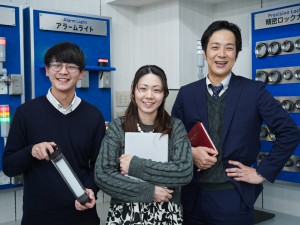 日機株式会社 LED照明の国内営業／年休125日／土日祝休／賞与実績4カ月
