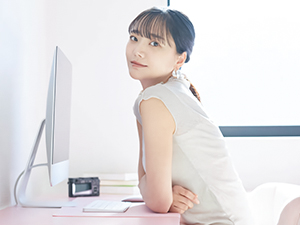 株式会社レスメッド 人事／年休120日以上／土日祝休み／リーダー候補募集