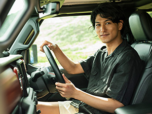 株式会社SOLID JAPAN 販売・運用スタッフ／未経験歓迎／残業ほぼなし／服装自由