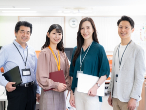 株式会社サテライトオフィス 経理／裁量大／完全週休2日制／年間休日120日／転勤なし
