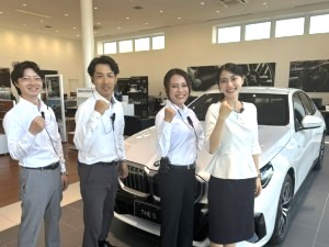 株式会社モトーレン神戸(GLIONグループ) BMW接客スタッフ／月給26.5万円／賞与3か月／未経験歓迎
