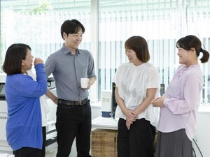 株式会社創土社 DTPデザイナー／年間休日120日以上／土日祝休み