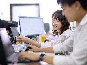 株式会社エー・アール・シー 未経験歓迎のITエンジニア／教育充実／土日休／残業20h以下