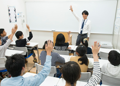 株式会社ウィルウェイ 塾講師／経験者募集／残業ほぼなし／関西最大級の学習塾