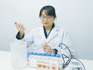 株式会社金星 研究開発／年間休日127日／定着率95％以上／残業月20h