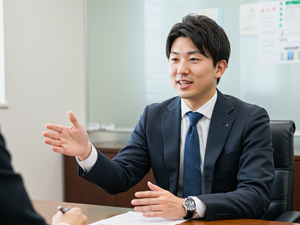 ティーエムシーハニー株式会社 海外産ハチミツの提案営業／土日祝休／海外出張有／年休120日