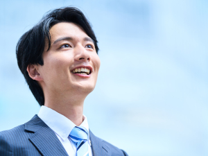 流浸工業株式会社 営業／未経験歓迎／年間休日122日（土日祝休）／賞与年2回