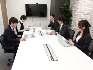 社会保険労務士法人ゆびすい労務センター(ゆびすいグループ) 社会保険労務士／今年度合格者歓迎／実務未経験可／年休127日