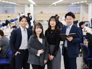 株式会社大木 一般用医薬品・健康食品などのルート営業／月給30万円／土日休