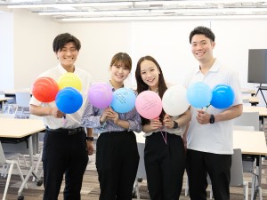 中央出版ホールディングス株式会社 子ども向け塾・英会話の営業／面接1回／未経験可／20代活躍中