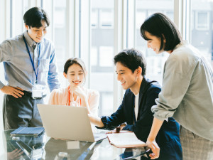 株式会社ＡＮＤ　ＣＬＡＮ アセットマネジメント／昨年比売上約300％／月給45万円～
