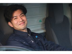 アスクトランスポート株式会社 普通車での集配ドライバー／未経験歓迎／年休125日以上