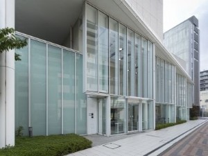 株式会社信陽 ビルマネジメント／年休120日以上／賞与年2回／転勤なし