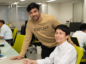 株式会社エイチ・ティー・エル ソフトウェア開発営業／月給40万円～／年休125日／土日祝休